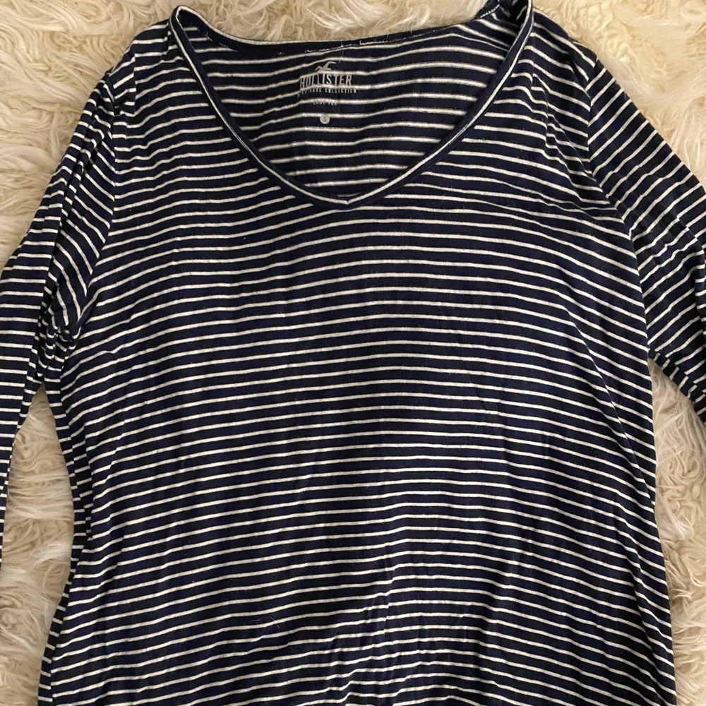 Long sleeve Hollister tee